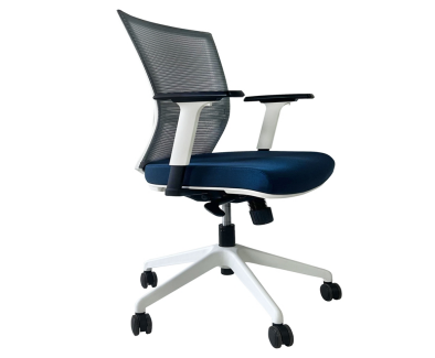 Adjustable Features in a Modern Desk Chair with Arms Adjustable Features in a Modern Desk Chair with Arms