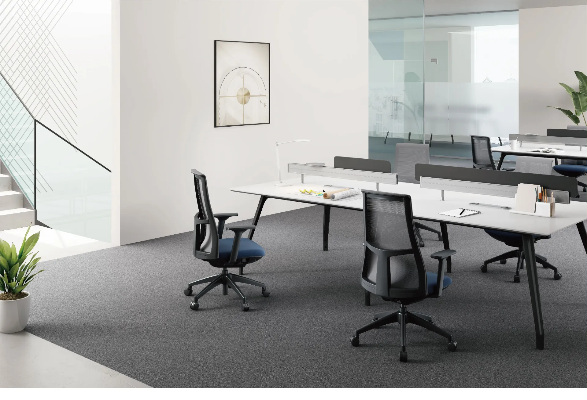 black ergonomic office chairs